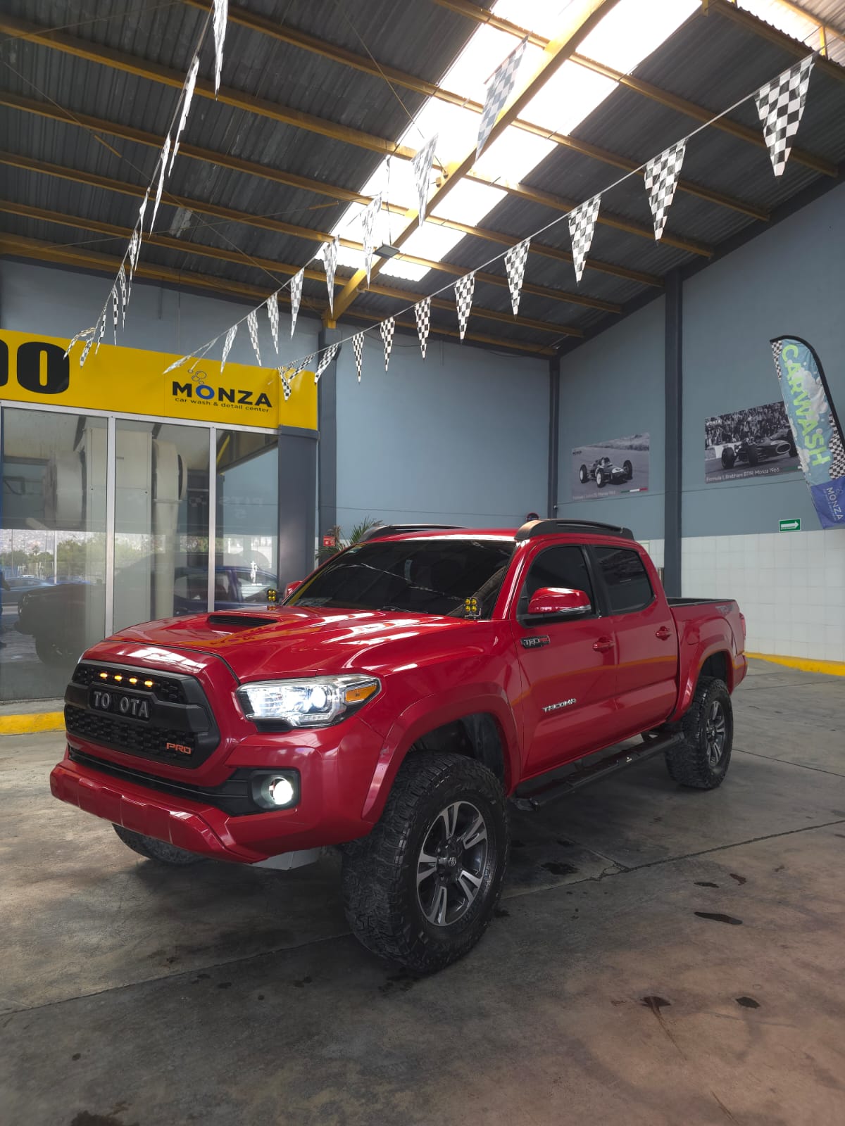 TACOMA TRD SPORT 2019